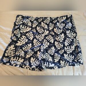 Trader Bay Blue and White Patterned Shorts